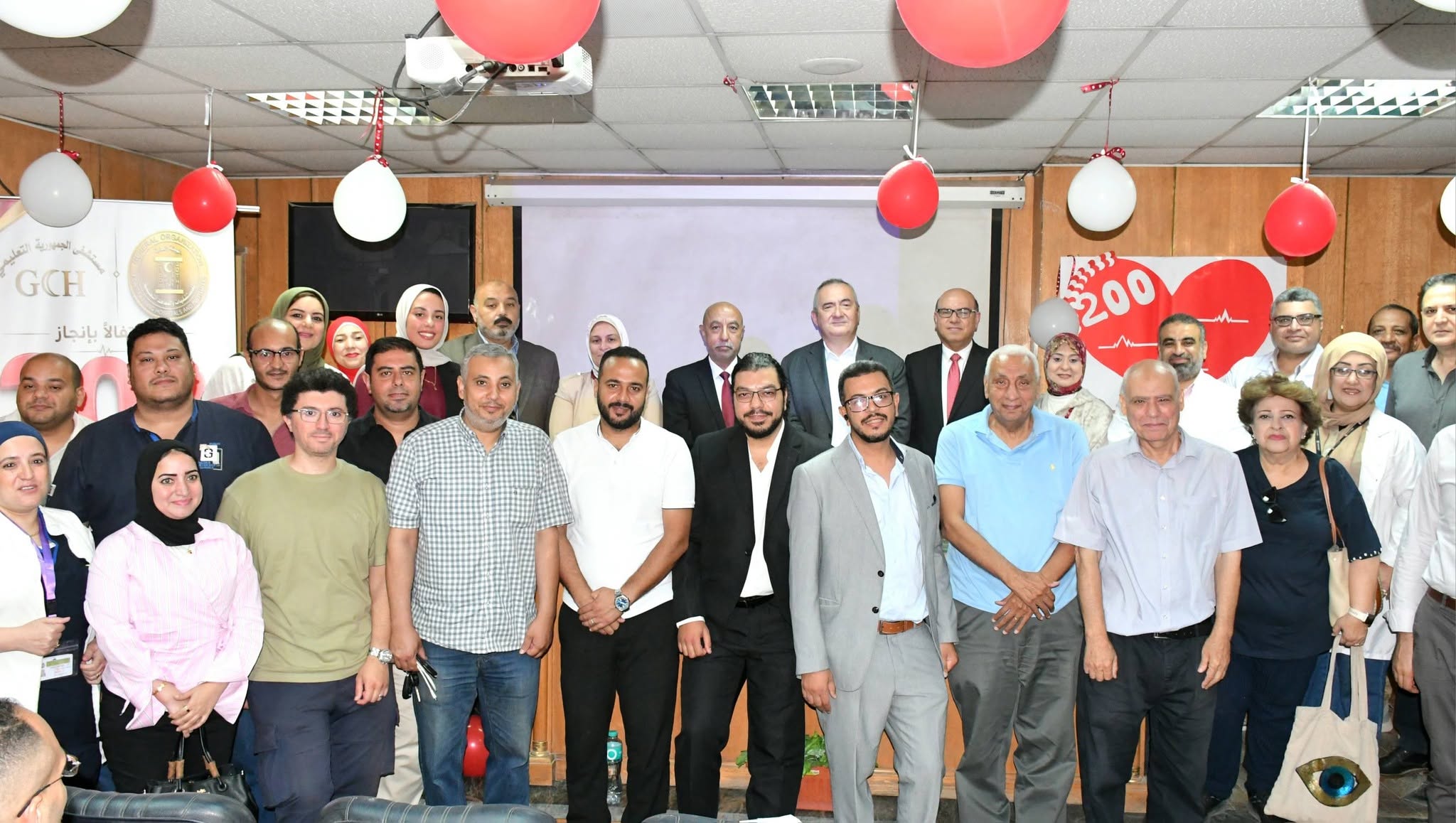 افتتاح العيادات الخارجية